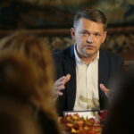 09.10.2019. Kielce. Prezentacja kolejnego etapu prac w projekcie: "Modernizacja Muzeum Archeologicznego w Wiślicy jako Oddziału Muzeum Narodowego w Kielcach wraz z otoczeniem w celu zabezpieczenia i ochrony unikatowych obiektów dziedzictwa narodowego". Robert Kotowski - dyrektor Muzeum Narodowego w Kielcach / Wiktor Taszłow / Radio Kielce