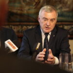 09.10.2019. Kielce. Prezentacja kolejnego etapu prac w projekcie: "Modernizacja Muzeum Archeologicznego w Wiślicy jako Oddziału Muzeum Narodowego w Kielcach wraz z otoczeniem w celu zabezpieczenia i ochrony unikatowych obiektów dziedzictwa narodowego". Andrzej Bętkowski - marszałek województwa świętokrzyskiego / Wiktor Taszłow / Radio Kielce