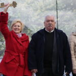 Kielce. 10.10.2019. Przekazanie kluczy do bram miasta seniorom / Wiktor Taszłow / Radio Kielce