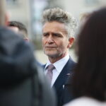 Kielce. 10.10.2019. Konferencja PiS na Placu Artystów. Na zdjęciu: Krzysztof Słoń – senator / Wiktor Taszłow / Radio Kielce