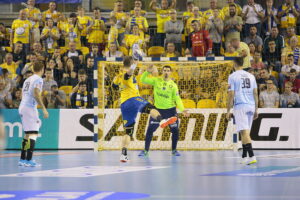 12.10.2019 Kielce. Mecz PGE VIVE Kielce - Montpellier HB / Wiktor Taszłow / Radio Kielce