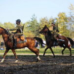 Tokarnia. 13.10.2019. Wystawa i widowisko historycznie w Parku Etnograficznym / Wiktor Taszłow / Radio Kielce