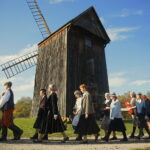 Tokarnia. 13.10.2019. Wystawa i widowisko historycznie w Parku Etnograficznym / Wiktor Taszłow / Radio Kielce