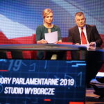 Kielce. 13.10.2019. Studio wyborcze. Na zdjęciu: Beata Oleś - TVP3 Kielce, Radosław Podsiadły - Radio Kielce / Wiktor Taszłow / Radio Kielce