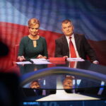 Kielce. 13.10.2019. Studio wyborcze. Na zdjęciu: Beata Oleś - TVP3 Kielce, Radosław Podsiadły - Radio Kielce / Wiktor Taszłow / Radio Kielce