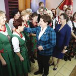 06.10.2019 Prząsław. Wizyta Beaty Szydło. Na zdjęciu: Beata Szydło - europoseł, była premier; wojewoda Agata Wojtyszek / Jarosław Kubalski / Radio Kielce