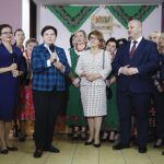 06.10.2019 Prząsław. Wizyta Beaty Szydło. Na zdjęciu (od lewej): wojewoda Agata Wojtyszek, Beata Szydło - europoseł, była premier; poseł Maria Zuba, Marcin Piszczek - burmistrz Jędrzejowa i wiceminister Piotr Wawrzyk / Jarosław Kubalski / Radio Kielce