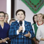 06.10.2019 Prząsław. Wizyta Beaty Szydło. Na zdjęciu (od lewej): wojewoda Agata Wojtyszek, Beata Szydło - europoseł, była premier; poseł Maria Zuba / Jarosław Kubalski / Radio Kielce
