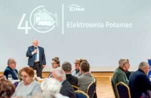 15.11.2019 Połaniec. Forum Seniora w Elektrowni Połaniec. Przemawia: Andrzej Wicik - członek zarządu Enei Połaniec / Enea Połaniec