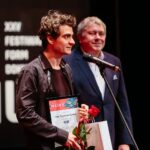 22.11.2019 Kielce. Gala finałowa Festiwalu Form Dokumentalnych NURT. Na zdjęciu (od lewej): Krystian Kornel - reżyser i Przemysław Predygier - TVP3 Kielce / Wiktor Taszłow / Radio Kielce