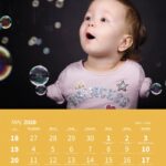 30.11.2019 Jędrzejów. Kalendarz na 2020 rok. Pieniądze z jego sprzedaży przeznaczone będą na rehabilitację Jagody Stradomskiej, która urodziła się bez rąk / mat. prasowe