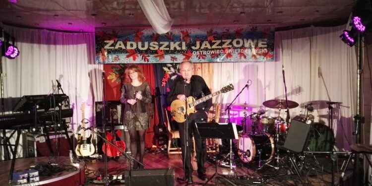 Ostrowiec Świętokrzyski.  XVIII Zaduszki Jazzowe (13 listopada 2016) / Radio Kielce