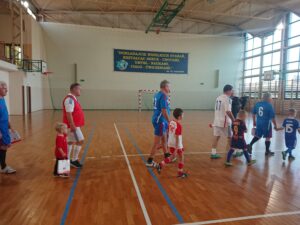 23.11.2019 Jędrzejów. Inauguracja Jędrzejowskiej Ligi Futsalu / Ewa Pociejowska-Gawęda / Radio Kielce