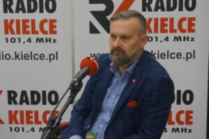 24.11.2019 Kielce. Studio Polityczne. Na zdjęciu: Artur Pejas – SLD / Aneta Cielibała-Gil / Radio Kielce