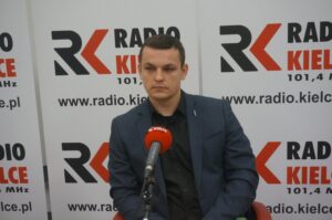 24.11.2019 Kielce. Studio Polityczne. Na zdjęciu: Dawid Kurowski – Konfederacja / Aneta Cielibała-Gil / Radio Kielce