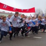 Opatów. Bieg niepodległościowy opatowskich szkół / Emilia Sitarska / Radio Kielce