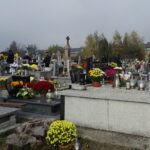 01.11.2019. Jędrzejów. Cmentarz Klasztorny / Ewa Pociejowska-Gawęda / Radio Kielce