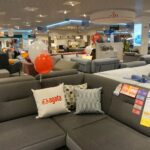 23.11.2019. Kielce. Otwarcie salonu Agata Meble / Kamil Król / Radio Kielce