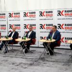 03.11.2019 Kielce. Studio Polityczne. Na zdjęciu (od lewej): Krzysztof Lipiec - PiS, Sławomir Gierada - KO, Wojciech Zapała - Konfederacja, Grzegorz Gałuszka - PSL-KP i Jacek Skórski - SLD / Karol Żak / Radio Kielce