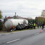 04.11.2019. Wola Morawicka. Wypadek z udziałem dwóch samochodów osobowych i ciężarówki / Piotr Kwaśniewski / Radio Kielce