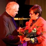 28.11.2019. Kielce. Obchody 30-lecia kieleckiej Caritas. Gala jubileuszowa. Na zdjęciu (od lewej): ks. Stanisław Słowik - dyrektor Caritas diecezji kieleckiej i Danuta Papaj - wiceprezydent Kielc / Piotr Kwaśniewski / Radio Kielce