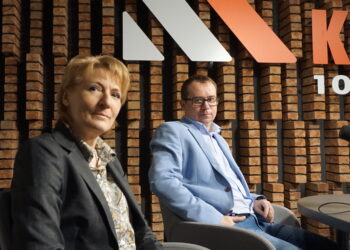 13.11.2019 Kielce. Na zdjęciu: Małgorzata Pawelec-Buras - GDDKiA Kielce i Jarosław Skrzydło - MZD Kielce / Aneta Cielibała-Gil / Radio Kielce