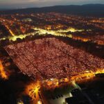 01.11.2019. Kielce. Cmentarz Nowy nocą / Jarosław Kubalski / Radio Kielce