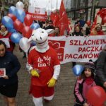 16.11.2019 Kielce. Marsz Szlachetnej Paczki / Jarosław Kubalski / Radio Kielce