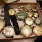 02.11.2019 Skalbmierz. Kolekcja zegarów Zenona Skrobacza / Marta Gajda / Radio Kielce