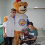 27.11.2019. Kielce. Dzieci z oddziału onkohematologicznego otrzymały pluszowe maskotki / Krzysztof Bujnowicz / Radio Kielce