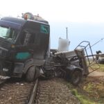 05.11.2019. Włoszczowice. Zderzenie samochodu ciężarowego z pociągiem towarowym / Marta Gajda / Radio Kielce