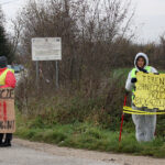 14.11.2019. Sielec Biskupi. Protest przeciwko planom budowy biogazowni / Marta Gajda / Radio Kielce