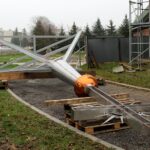 25.11.2019. Busko-Zdrój. Budowa dzwonnicy przy kościele św. Brata Alberta / Marta Gajda / Radio Kielce