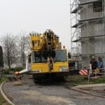 25.11.2019. Busko-Zdrój. Budowa dzwonnicy przy kościele św. Brata Alberta / Marta Gajda / Radio Kielce