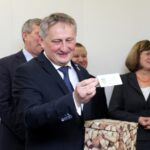 26.11.2019 Pińczów. Uroczysta sesja rady powiatu. Pożegnanie Zbigniewa Koniusza, który został wojewodą świętokrzyskim. Na zdjęciu: Zbigniew Koniusz - wojewoda świętokrzyski / Marta Gajda / Radio Kielce