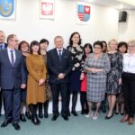 26.11.2019 Pińczów. Uroczysta sesja rady powiatu. Pożegnanie Zbigniewa Koniusza, który został wojewodą świętokrzyskim / Marta Gajda / Radio Kielce