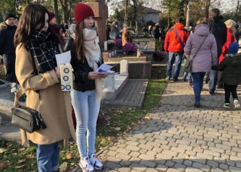 Setki wolontariuszy w Sandomierzu i Goźlicach