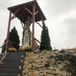 10.11.2019. Janowice. Cmentarz choleryczny w Janowicach / Grażyna Szlęzak-Wójcik / Radio Kielce