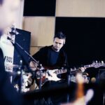 30.11.2019 Radio Kielce. Studio GRAM. Koncert zespołu Mafia w składzie: Michał Ostrowski - śpiew i skrzypce, Tomasz Joseph Bracichowicz - instrumenty klawiszowe, Paweł Poros - gitara, Paweł Lesiak - gitara basowa i Michał Stachurski - perkusja / Jarosław Kubalski / Radio Kielce