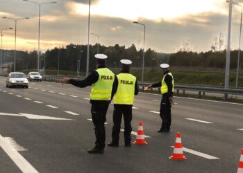 03.11.2019 Policja. Akcja "Znicz" na S7 / Jarosław Kubalski / Radio Kielce