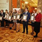 08.11.2019 Kielce. WDK. XX Gala Wręczenia Nagród i Wyróżnień „Talenty Świętokrzyskie”. Druga od prawej Renata Janik - wicemarszałek i Kazimierz Mądzik - Świętokrzyski Kurator Oświaty / Jarosław Kubalski / Radio Kielce