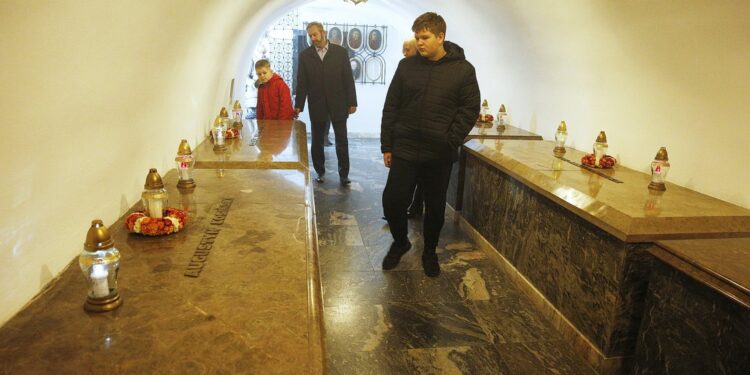 Wierni będą mogli odwiedzić krypty w kieleckiej katedrze