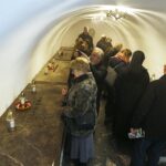 02.11.2019 Kielce. Dzień Zaduszny. Otwarcie krypty w której są pochowani kieleccy biskupi / Jarosław Kubalski / Radio Kielce