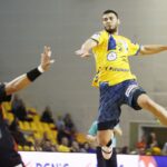 05.11.2019 Kielce. Piłka ręczna mężczyzn. Mecz PGE Vive Kielce - Zagłębie Lubin. Branko Vujović / Jarosław Kubalski / Radio Kielce