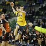 05.11.2019 Kielce. Piłka ręczna mężczyzn. Mecz PGE Vive Kielce - Zagłębie Lubin. Cezary Surgiel / Jarosław Kubalski / Radio Kielce