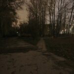 15.11.2019 Kielce. Ścieżki wzdłuż Silnicy pomiędzy ulicami IX Wieków Kielc a Jesionową nocą / Jarosław Kubalski / Radio Kielce