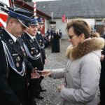 16.11.2019 Kostomłoty II. Nowy wóz ratowniczo-gaśniczy dla OSP. Poseł Agata Wojtyszek i senator Krzysztof Słoń przekazują klucze dla załogi / Jarosław Kubalski / Radio Kielce