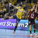 16.11.2019 Kielce. Piłka Ręczna Liga Mistrzów. Mecz PGE Vive Kielce - Vardar Skopje, Doruk Pehlivan / Jarosław Kubalski / Radio Kielce