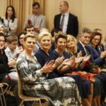 18.11.2019 Kielce. 10-lecie Ośrodka Rehabilitacyjno-Edukacyjno-Wychowawczego imienia Marii Majewskiej w Kielcach. Joanna Błońska - dyrektor ośrodka, Pani Prezydentowa - Agata Kornhauser-Duda, Iwona Godek – przewodnicząca Polskiego Stowarzyszenia na Rzecz Osób z Upośledzeniem Umysłowym koło Kielce, Marzanna Wiśniewska - wiceprzewodnicząca Polskiego Stowarzyszenia na Rzecz Osób z Upośledzeniem Umysłowym koło Kielce, Krzysztof Słoń - senator, Agata Wojtyszek - poseł i Renata Janik - wicemarszałek / Jarosław Kubalski / Radio Kielce