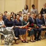 18.11.2019 Kielce. 10-lecie Ośrodka Rehabilitacyjno-Edukacyjno-Wychowawczego imienia Marii Majewskiej w Kielcach. Joanna Błońska - dyrektor ośrodka, Pani Prezydentowa - Agata Kornhauser-Duda, Iwona Godek – przewodnicząca Polskiego Stowarzyszenia na Rzecz Osób z Upośledzeniem Umysłowym koło Kielce, Marzanna Wiśniewska - wiceprzewodnicząca Polskiego Stowarzyszenia na Rzecz Osób z Upośledzeniem Umysłowym koło Kielce, Krzysztof Słoń - senator, Agata Wojtyszek - poseł, wojewoda Zbigniew Koniusz i Renata Janik - wicemarszałek / Jarosław Kubalski / Radio Kielce